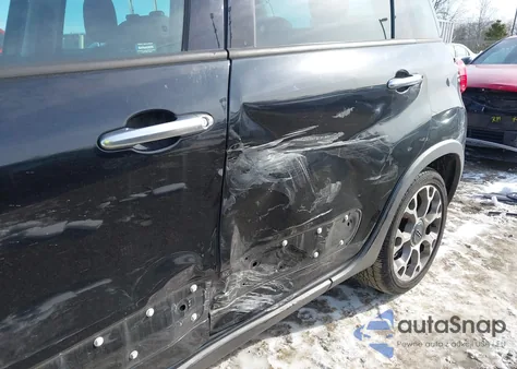 2014 Fiat 500L Trekking из США, поврежденный, VIN ZFBCFADH2EZ015509